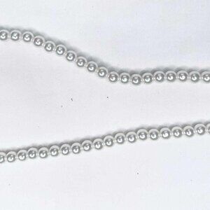 Vintage Faux Pearl Necklace with Crystal Accents – 40 cm